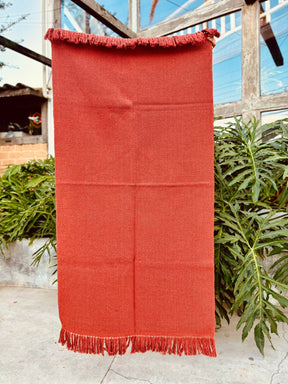 Tapete Médio Linha Liso Terracota com Franja 0,90x1,50m