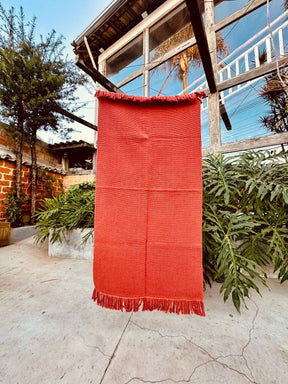 Tapete Médio Linha Liso Terracota com Franja 0,90x1,50m