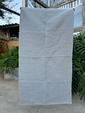 Tapete Médio Linha Liso Cinza 0,90x1,50m