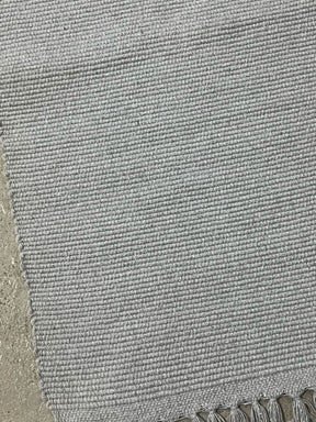 Caminho de Mesa Linha com Fio Lurex Cinza 1,5m