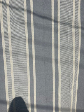 Tapete em Linha Cinza Listrado 1,50x2,00m