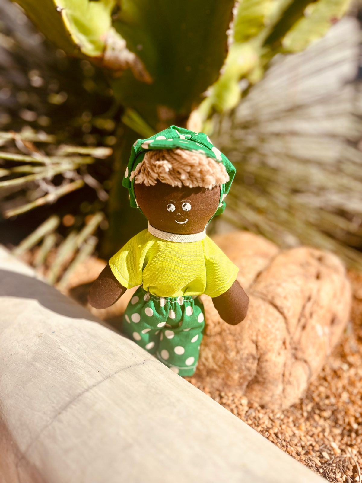 Bonequinho de Pano Verde