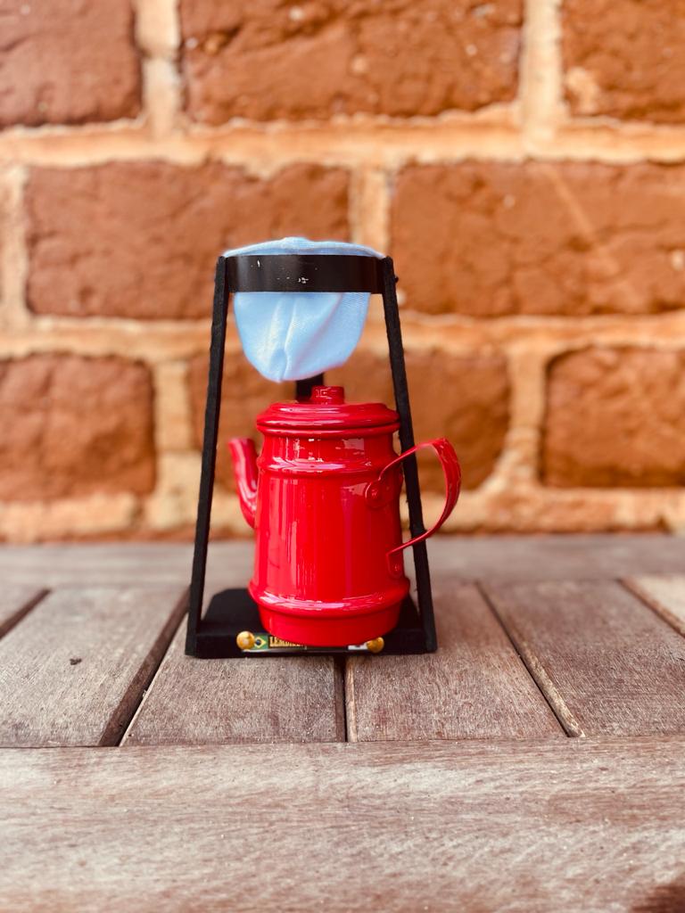 Kit Café Mini Bule 250ml Alumínio E Suporte Com Coador Vermelho