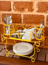 Paneleiro De Mesa Em Ferro Amarelo