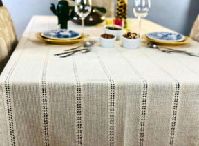 Toalha de Mesa Vazada Cru 1,5mx2,2m