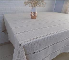 Toalha de Mesa Vazada Cru 1,5mx2,2m